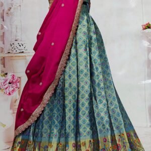 GITA PATTU LEHENGA